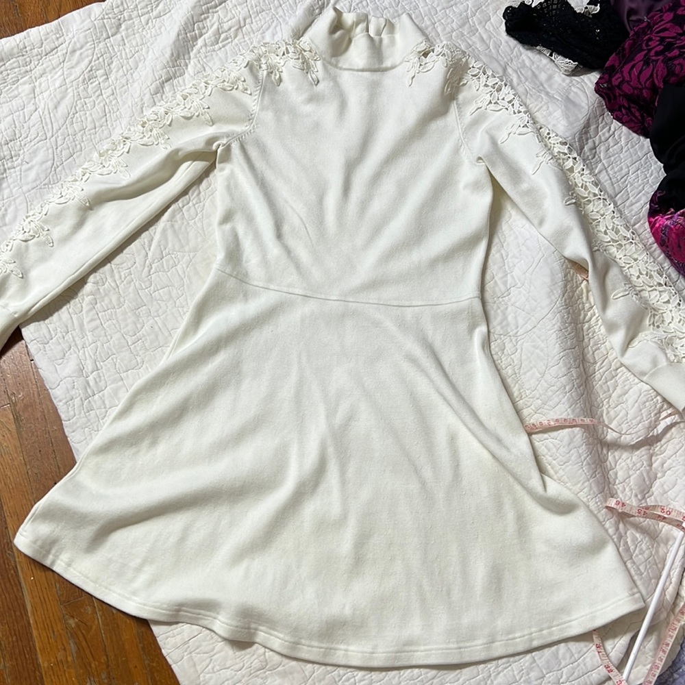 Eliza j , New with out tag never wear ,